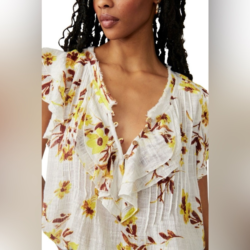 Free People One Naya Yellow Floral Gauzy Ruffle Top, size L